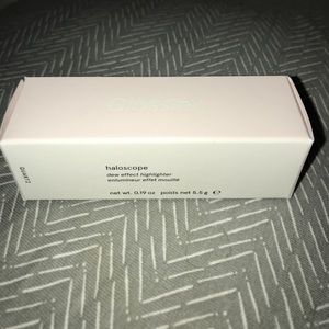 NEW Glossier haloscope in Quartz
